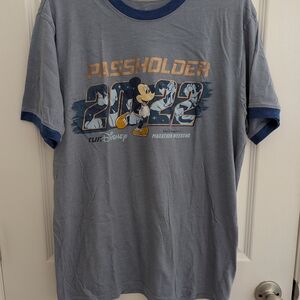 runDisney Marathon Passholder 2022 Shirt Size M